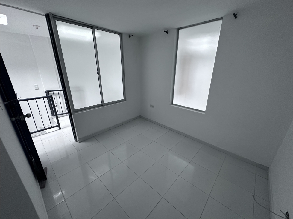 VENTA APARTAMENTO ONDAS DE OTÚN MANIZALES | APTO DE 4 HABITACIONES — foto 2