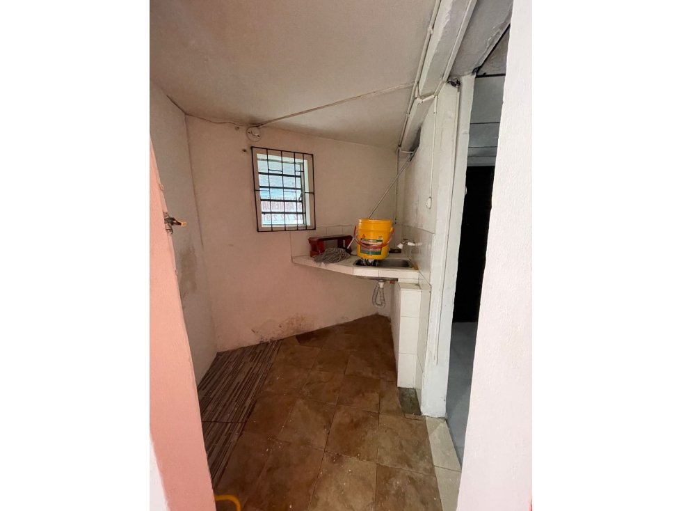 ARRIENDO LOCAL CERVANTES MANIZALES 28m² | ARRIENDOS MANIZALES — foto 4