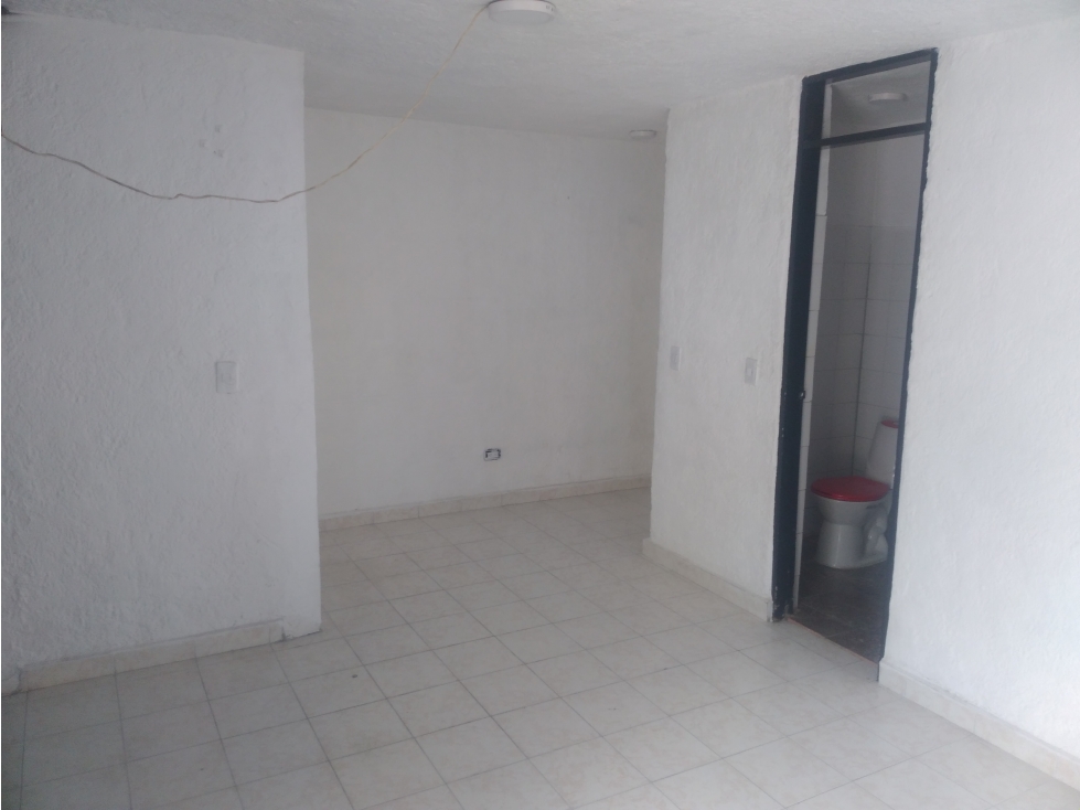 ARRIENDO LOCAL TURÍN VILLAMARÍA | ARRIENDOS BARATOS VILLAMARÍA - 2