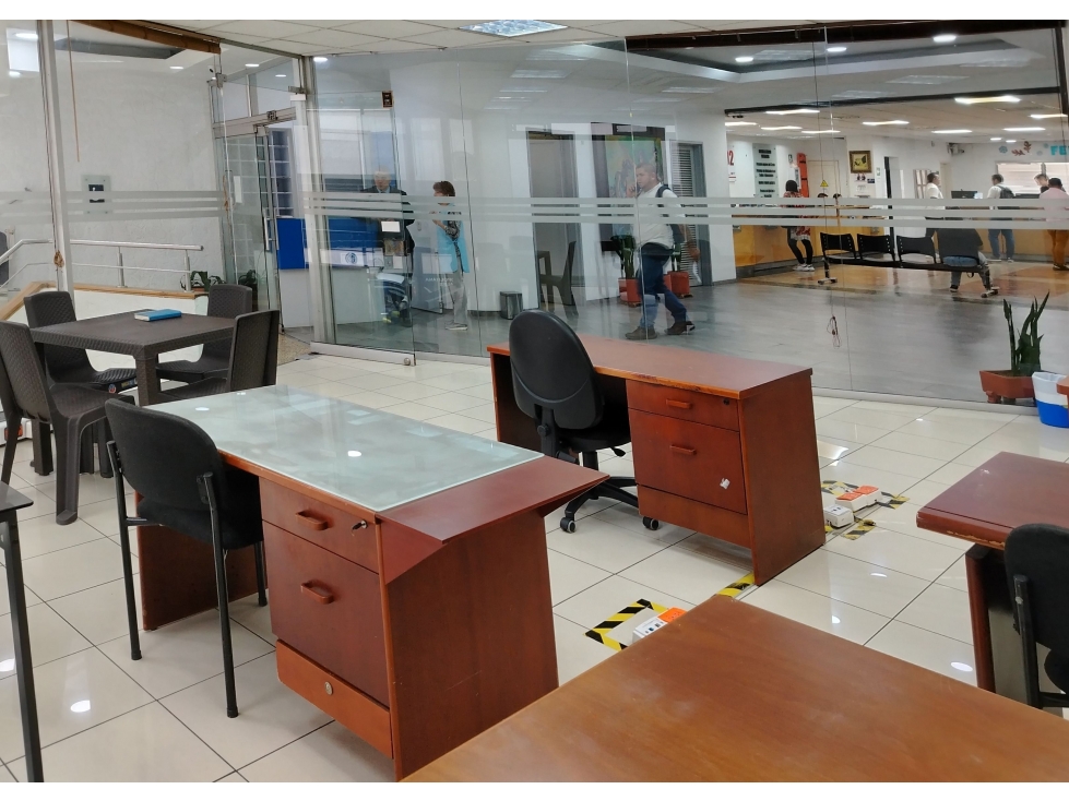 OFICINA EN ARRIENDO EN EL CENTRO DE MANIZALES | ARRIENDOS MANIZALES — foto 2