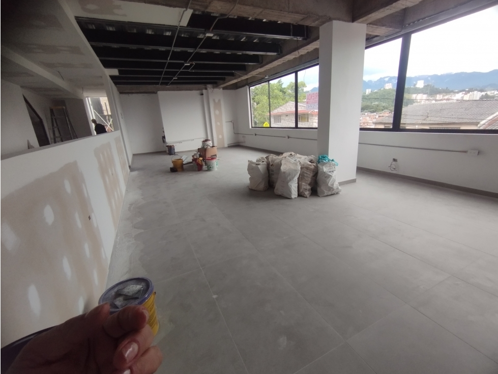 ARRIENDO DE LOCAL EN LA CAROLA — foto 2