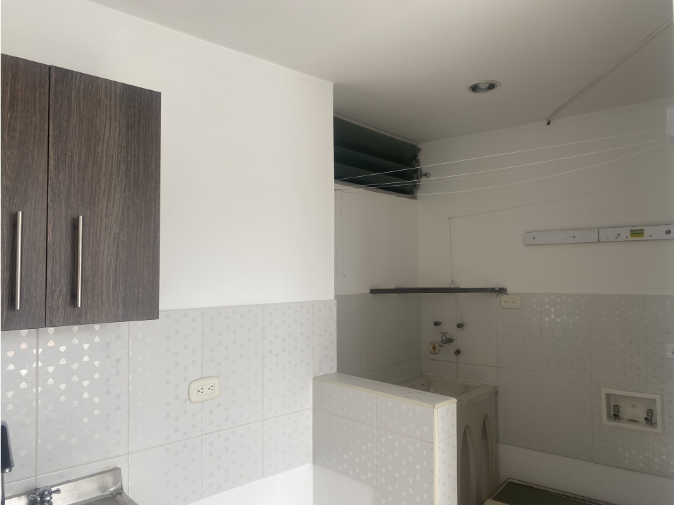 ARRIENDO APARTAESTUDIO EN LA ALTA SUIZA MANIZALES — foto 2