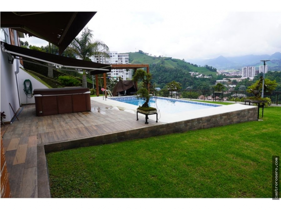 VENTA CASA CAMPESTRE EL TRÉBOL MANIZALES | CASA DE LUJO - 1