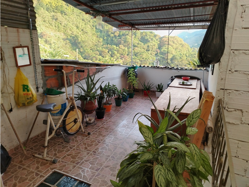 VENTA CASA CON RENTA EN MALHABAR MANIZALES | CASA EN VENTA — foto 2