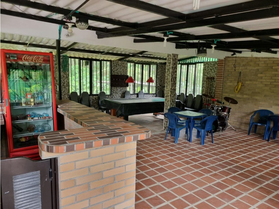 VENTA DE FINCA EN CHINCHINA, CALDAS | CASA CAMPESTRE EN VENTA — foto 3