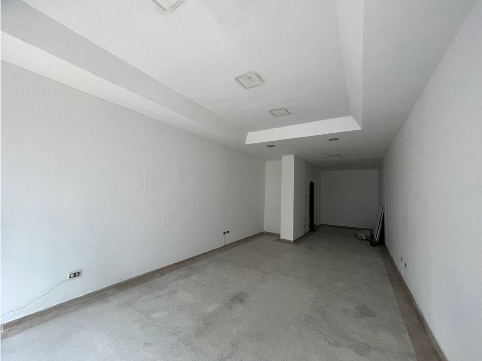 ALQUILER DE LOCAL EN VERSALLES, MANIZALES — foto 2