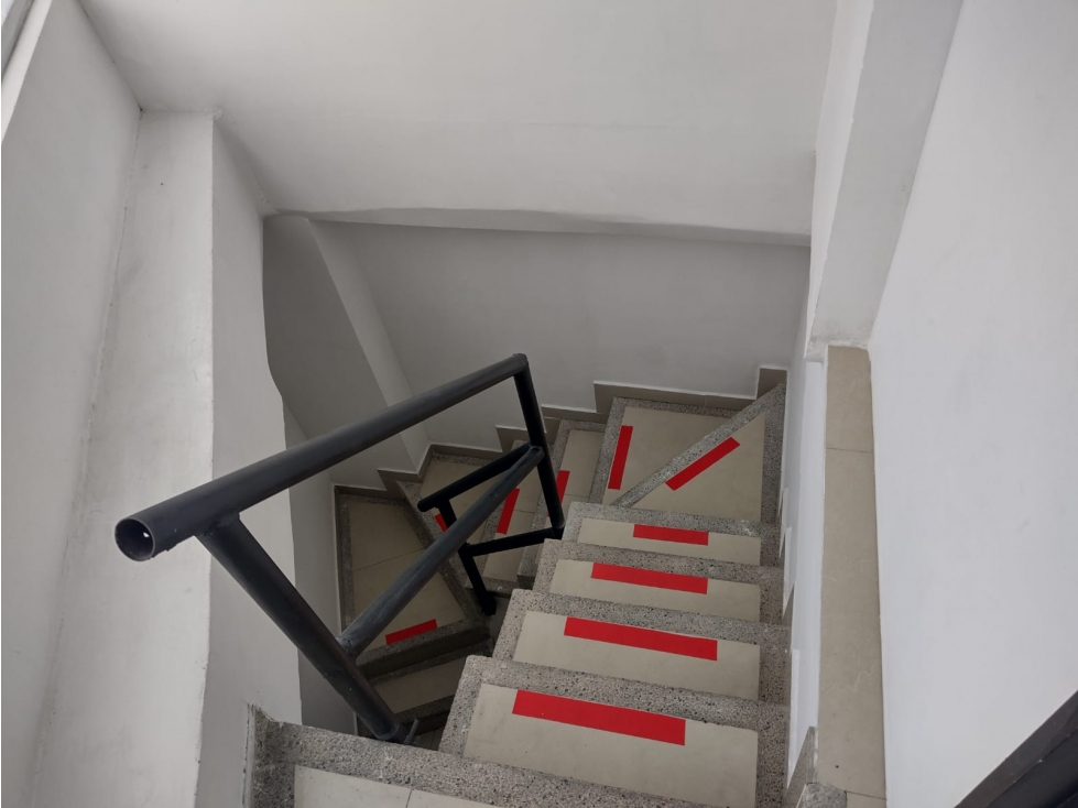 ARRIENDO LOCAL ALTA SUIZA 125 m² | ARRIENDOS MANIZALES — foto 5