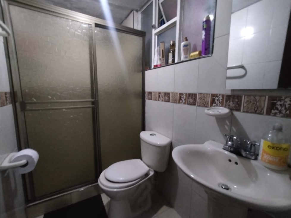 VENTA CASA CON RENTA EN AVENIDA KEVIN ANGEL MANIZALES | CASA EN VENTA — foto 4