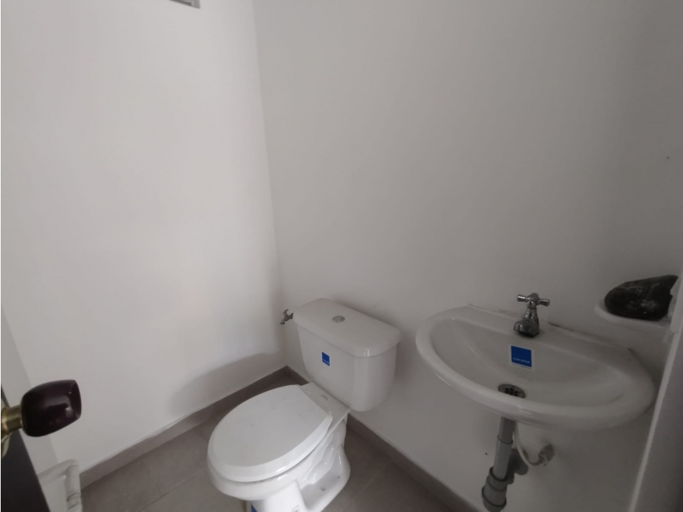 VENTA LOCAL EN LOS CÁMBULOS MANIZALES | LOCALES EN VENTA — foto 4