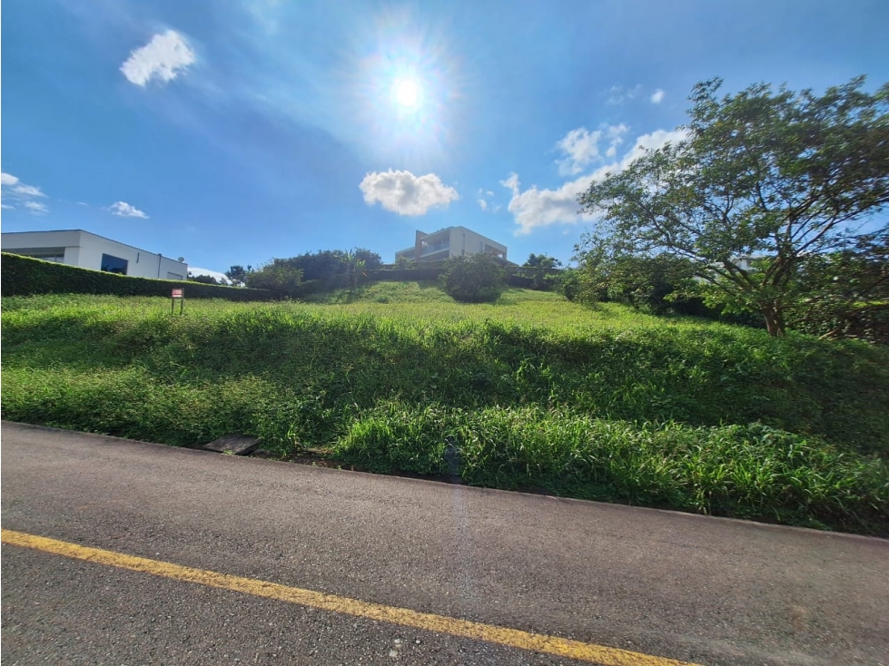 VENTA DE LOTE EN CONJUNTO CERRADO EN CHINCHINÁ | LOTE VENTA - 2
