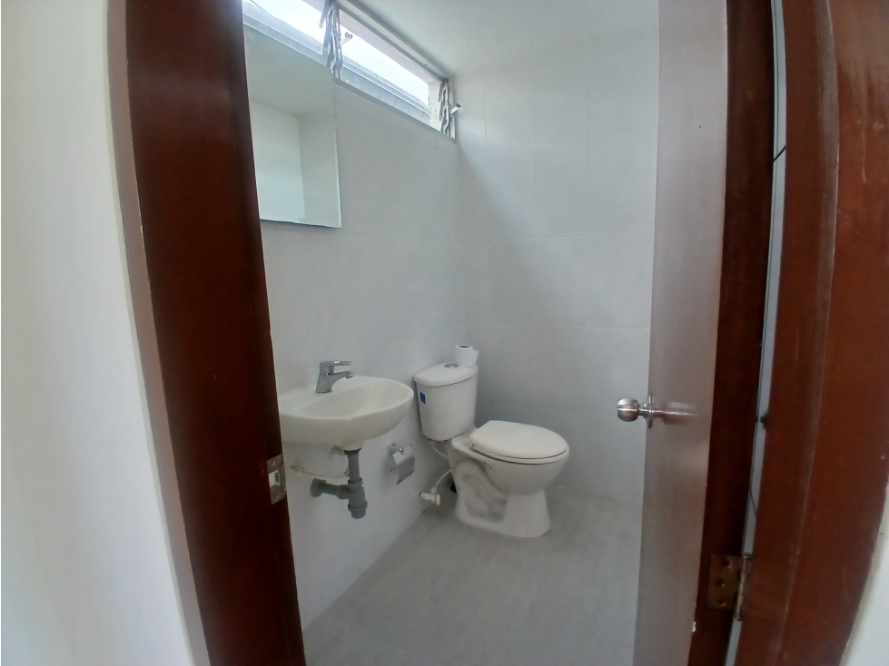 Apartamento amplio en Manizales 212 m² con balcón y vista a Nevados — foto 3