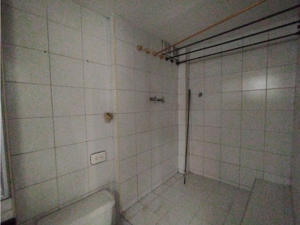 ARRIENDO APARTAESTUDIO GUAYACANES MANIZALES | SECTOR UNIVERSITARIO — foto 3
