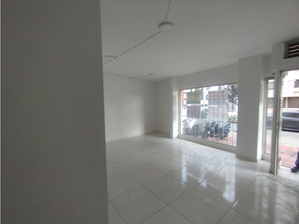 ARRIENDO LOCAL GUAYACANES MANIZALES | 32 MTS 2 — foto 3