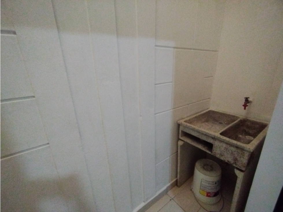 ARRIENDO APARTAESTUDIO VERSALLES MANIZALES | INDEPENDIENTE — foto 3