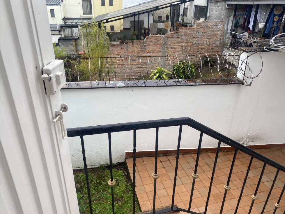 ARRIENDO APARTAESTUDIO VERSALLES MANIZALES | ARRIENDOS MANIZALES — foto 3