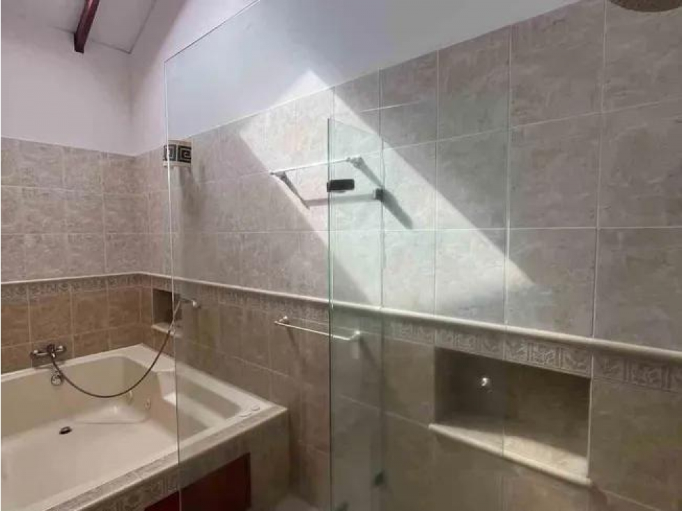ARRIENDO CASA CAMPESTRE EN LA ALHAMBRA | ARRIENDOS MANIZALES — foto 4