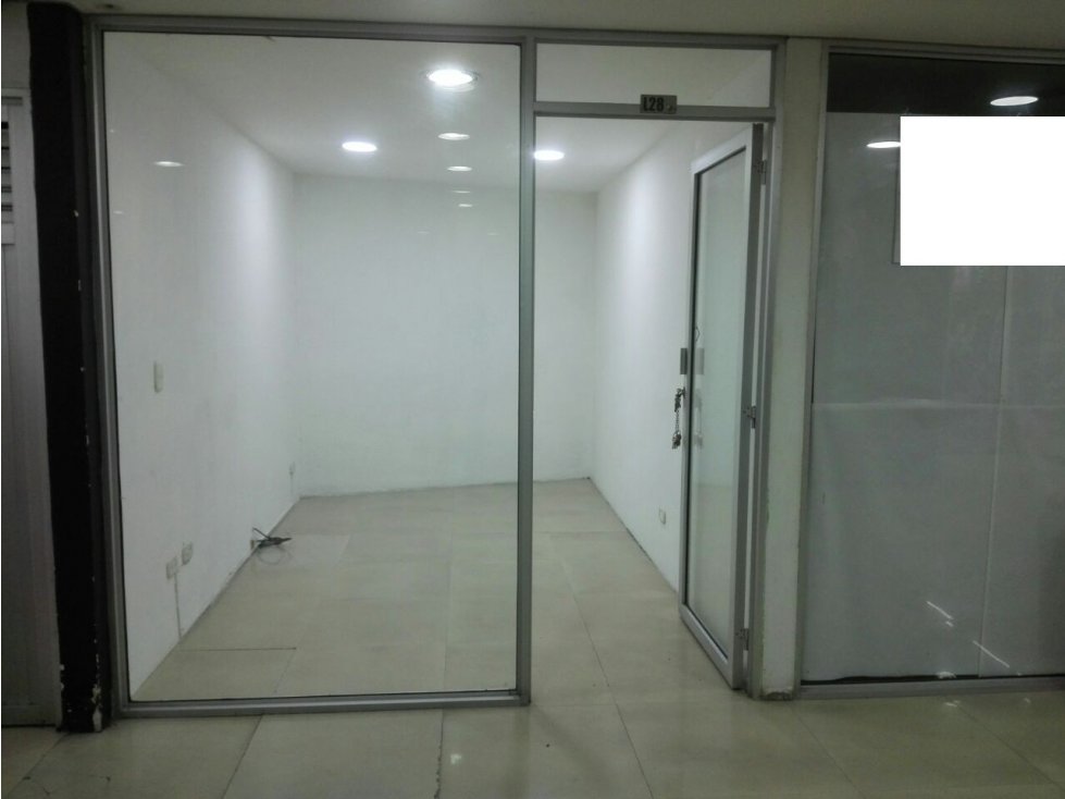 ARRIENDO LOCAL COMERCIAL EN EL CENTRO DE MANIZALES | ARRIENDOS — foto 4