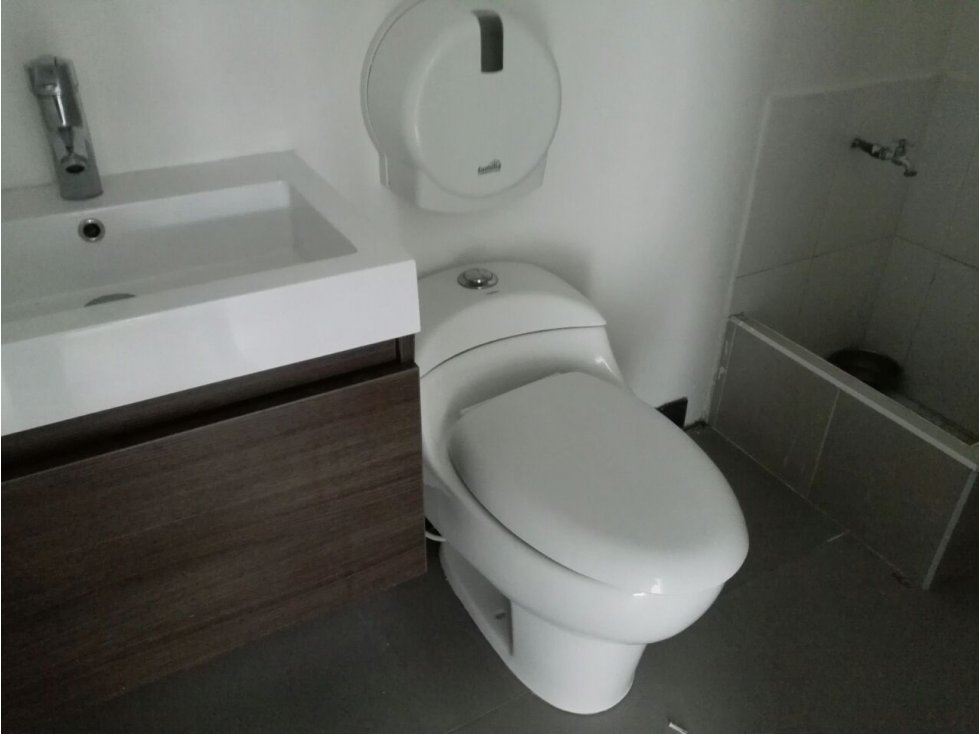 ARRIENDO LOCAL EN GUAYACANES MANIZALES | ARRIENDOS MANIZALES — foto 4