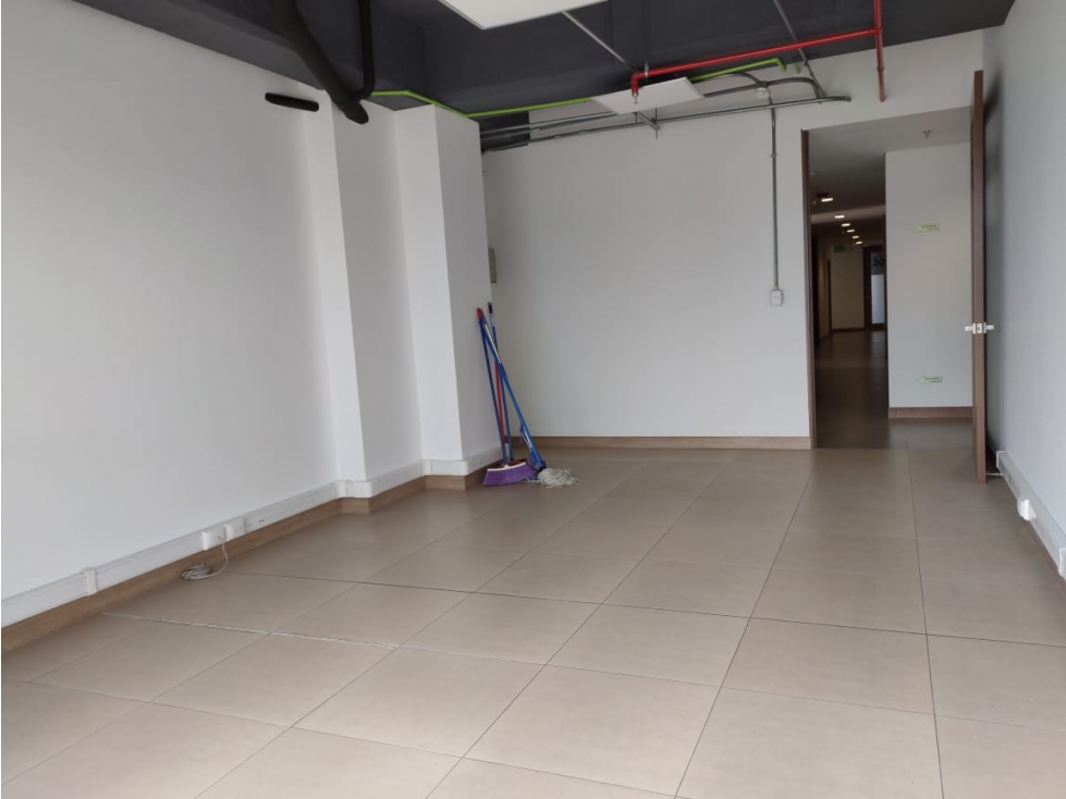 ARRIENDO OFICINA EN AVENIDA SANTANDER, MANIZALES | ARRIENDOS — foto 3