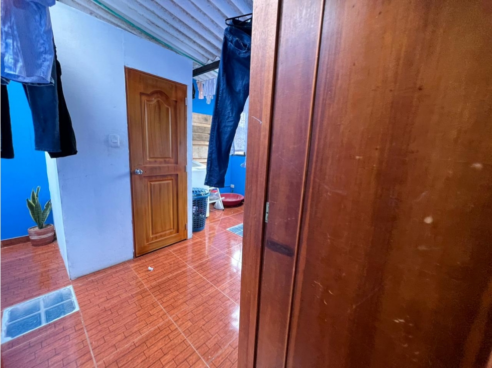 VENTA CASA VILLA LUZ MANIZALES PARQUEADERO | CASA DE 3 HABITACIONES - 5