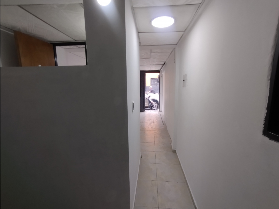 ARRIENDO LOCAL VILLAMARÍA 20m² | LOCALES BARATOS EN ARRIENDO - 4