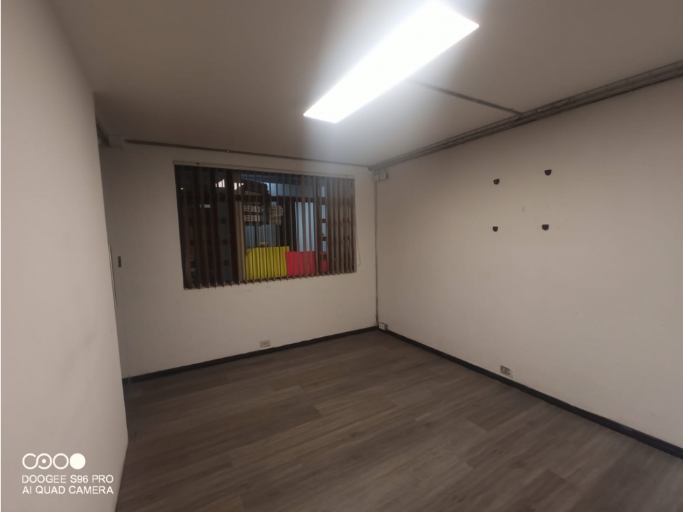 ARRIENDO OFICINA EN LA RAMBLA, MANIZALES | ARRIENDOS MANIZALES — foto 4