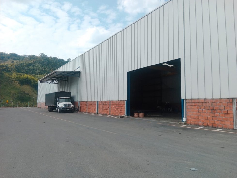 ARRIENDO BODEGA EN CHINCHINÁ, CALDAS | BODEGAS EN ARRIENDO - 5