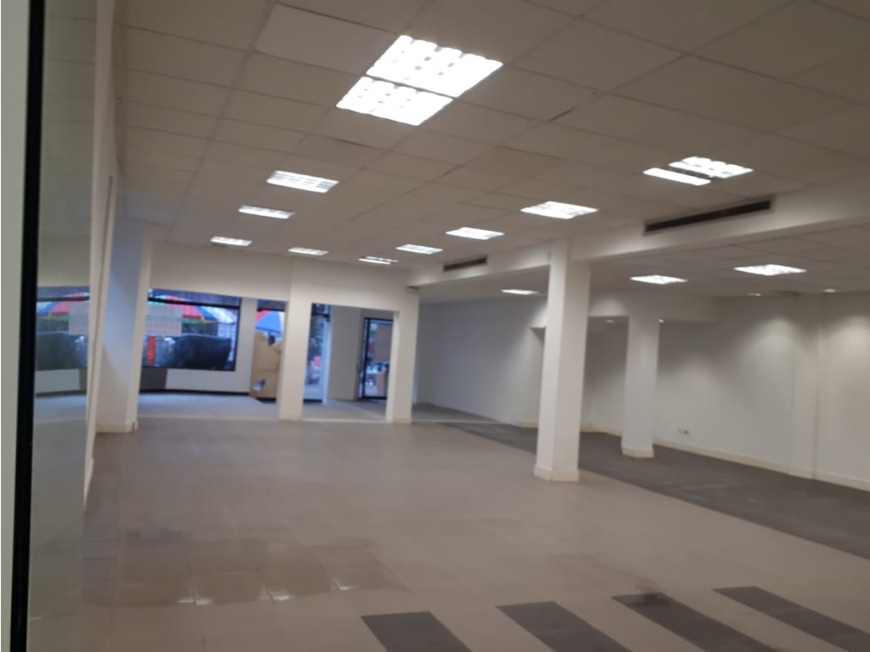 VENTA DE EDIFICIO CON LOCALES EN EL CENTRO DE MANIZALES - 5