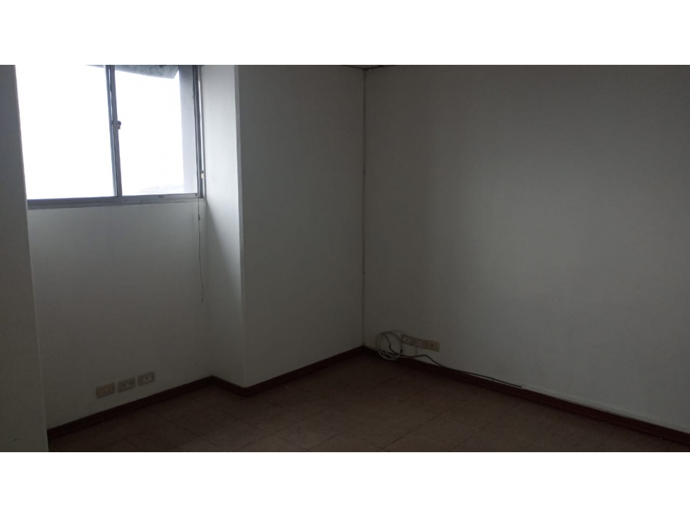 OFICINA EN ARRIENDO EN EL CENTRO DE MANIZALES | ARRIENDOS MANIZALES — foto 4