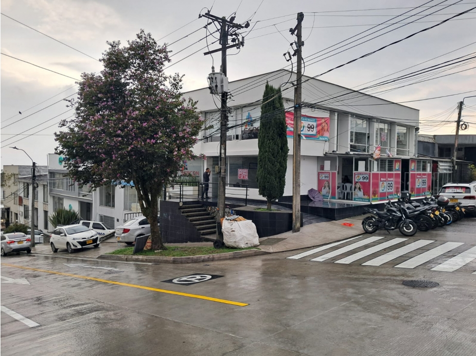 ARRIENDO OFICINA EN EL SECTOR DEL TRIANGULO MANIZALES/ — foto 4