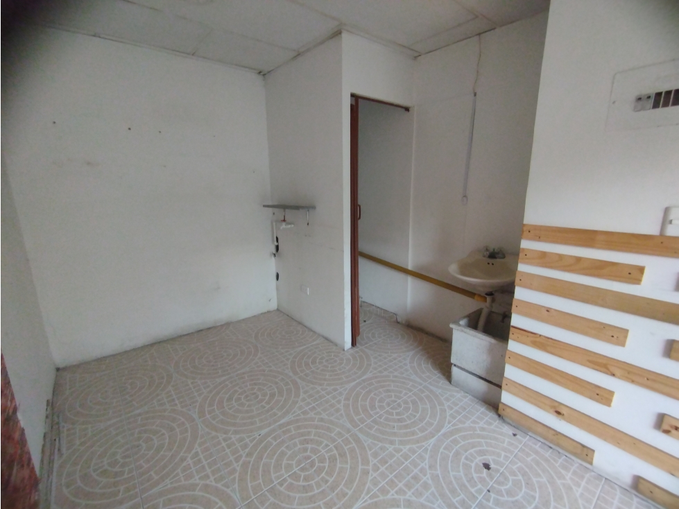 ARRIENDO LOCAL LA CUMBRE MANIZALES| VISIBLE — foto 4
