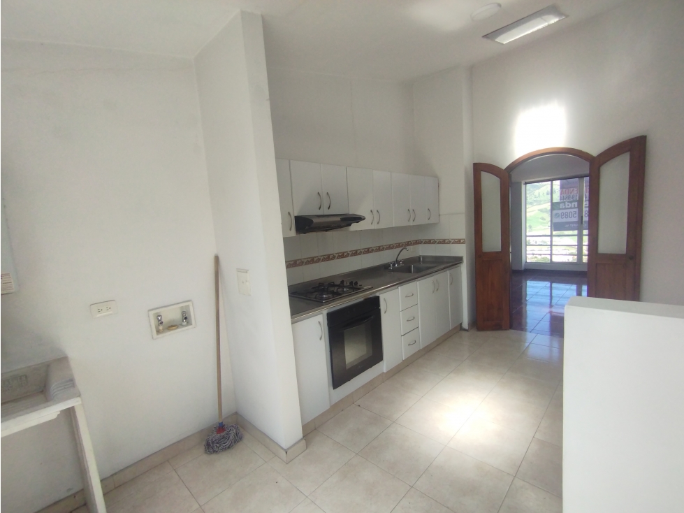 VENTA APARTAMENTO EL TREBOL MANIZALES | 4 ALCOBAS, TERRAZA Y BALCON — foto 4