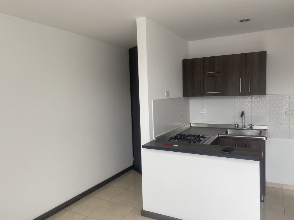 ARRIENDO APARTAESTUDIO EN LA ALTA SUIZA MANIZALES — foto 4