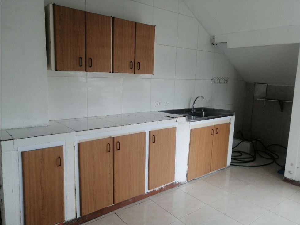 ARRIENDO LOCAL EN AVENIDA KEVIN ANGEL, MANIZALES | ARRIENDOS MANIZALES — foto 5