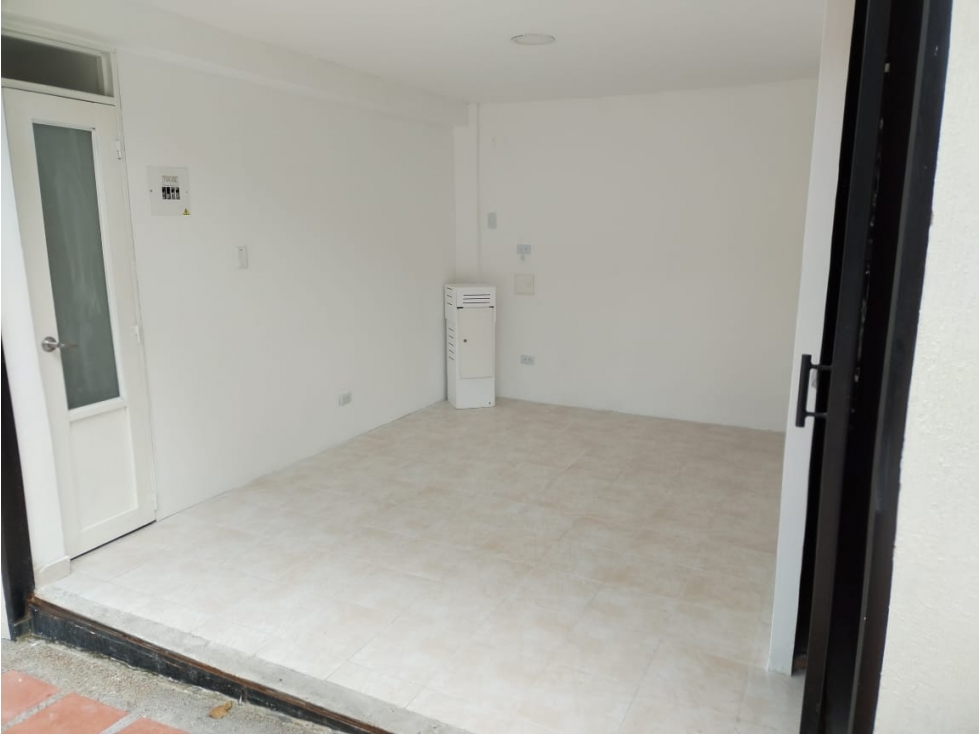 ARRIENDO LOCAL COMERCIAL CHIPRE MANIZALES | ARRIENDOS MANIZALES — foto 5