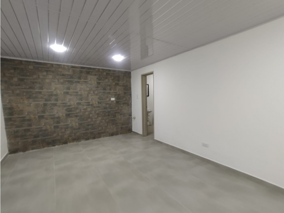 ARRIENDO LOCAL AVENIDA PARALELA MANIZALES 32m² | ARRIENDOS MANIZALES — foto 5