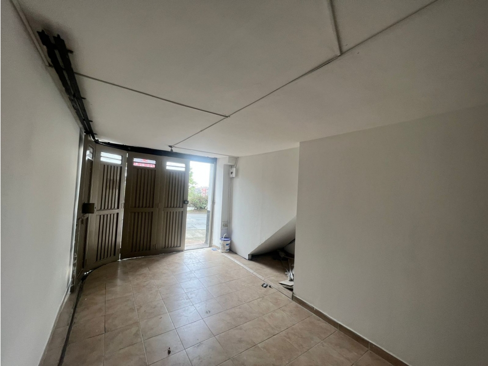 LOCAL COMERCIAL PARA ARRENDAR EN AVENIDA PARALELA, MANIZALES — foto 6