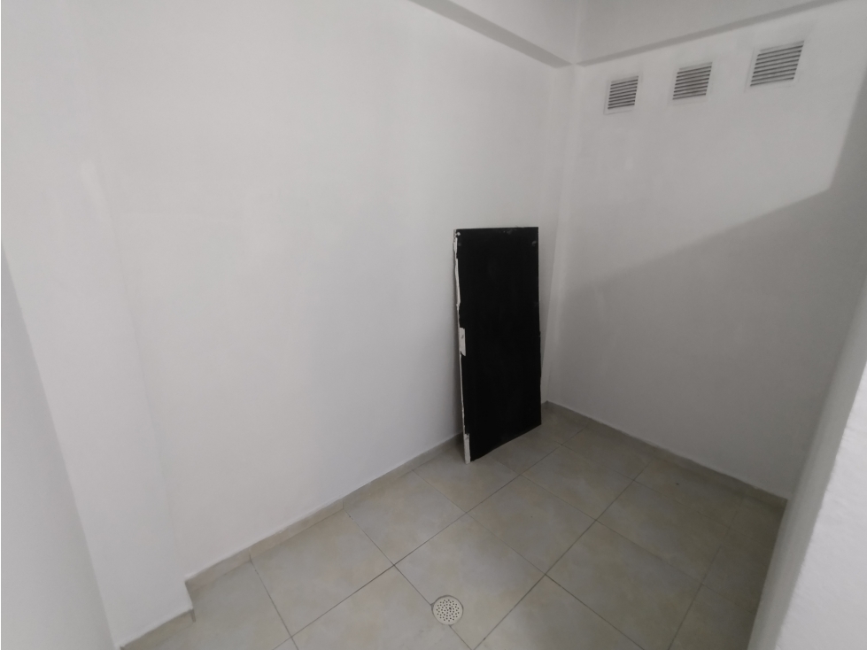 ARRIENDO LOCAL VILLAMARÍA 20m² | LOCALES BARATOS EN ARRIENDO - 6