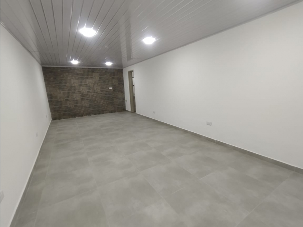 ARRIENDO LOCAL AVENIDA PARALELA MANIZALES 32m² | ARRIENDOS MANIZALES — foto 6