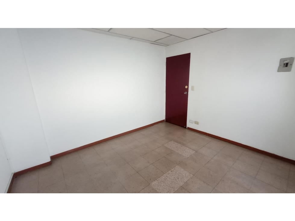 OFICINA EN ARRIENDO EN EL CENTRO DE MANIZALES | ARRIENDOS MANIZALES — foto 6