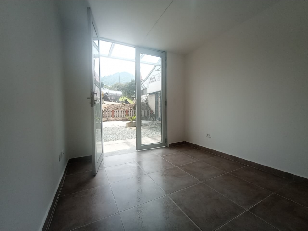 ARRIENDO LOCAL EN LOS CÁMBULOS MANIZALES | ARRIENDOS MANIZALES