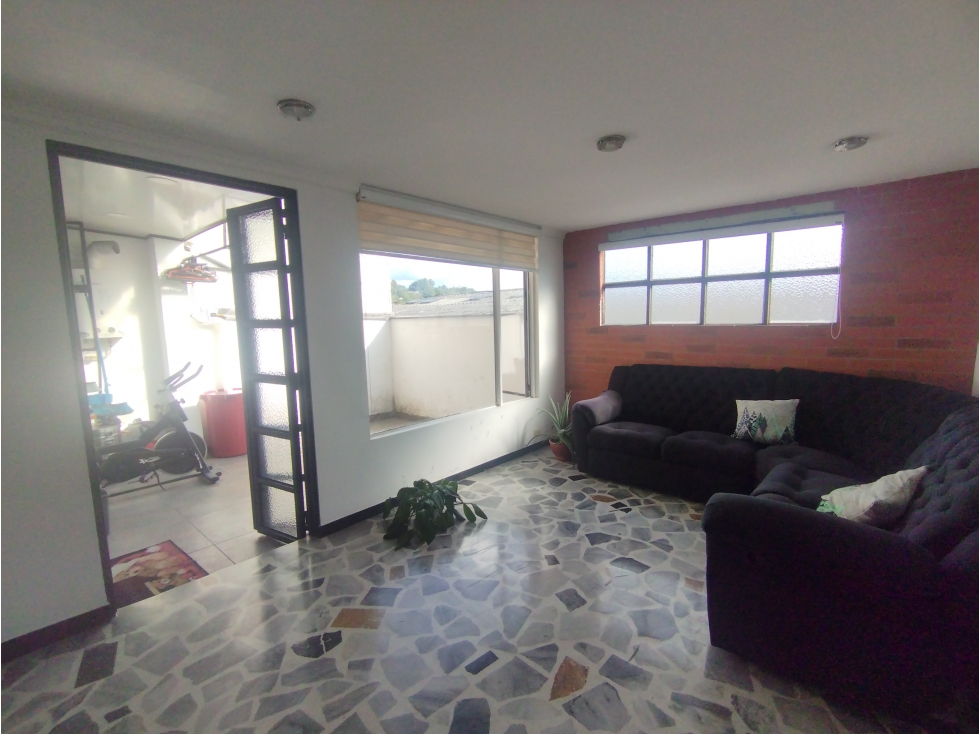 VENTA CASA LA FRANCIA MANIZALES | 4 PISOS- GARAJE — foto 6