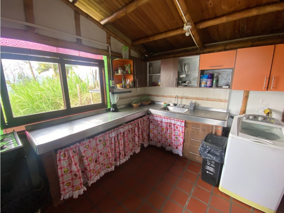 ARRIENDO LOCAL COMERCIAL CAMPESTRE EN LA CUCHILLA DEL SALADO — foto 3