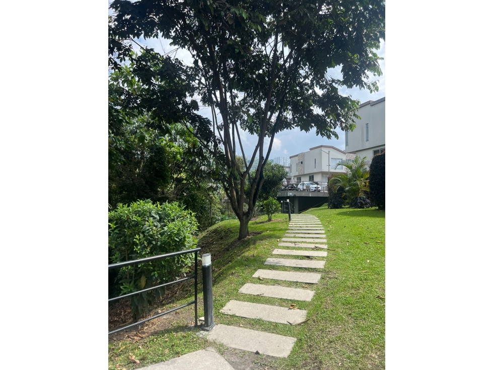 VENTA DE CASA EN LA FLORIDA, VILLAMARÍA - 2