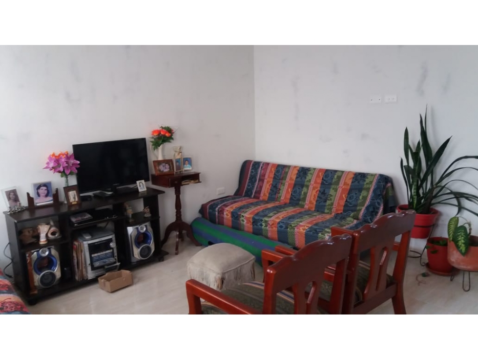 VENTA CASA CON RENTA EN COLOMBIA, MANIZALES | CASA EN VENTA