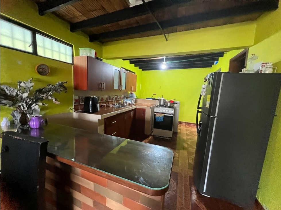 VENTA CASA VILLA LUZ MANIZALES PARQUEADERO | CASA DE 3 HABITACIONES - 1