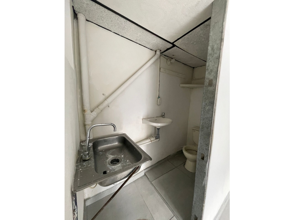 ARRIENDO LOCAL CERVANTES MANIZALES 28m² | ARRIENDOS MANIZALES — foto 6