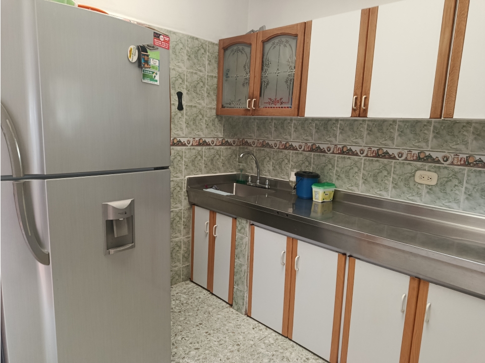 VENTA CASA CON RENTA CENTRO MANIZALES | 6 ALCOBAS — foto 5