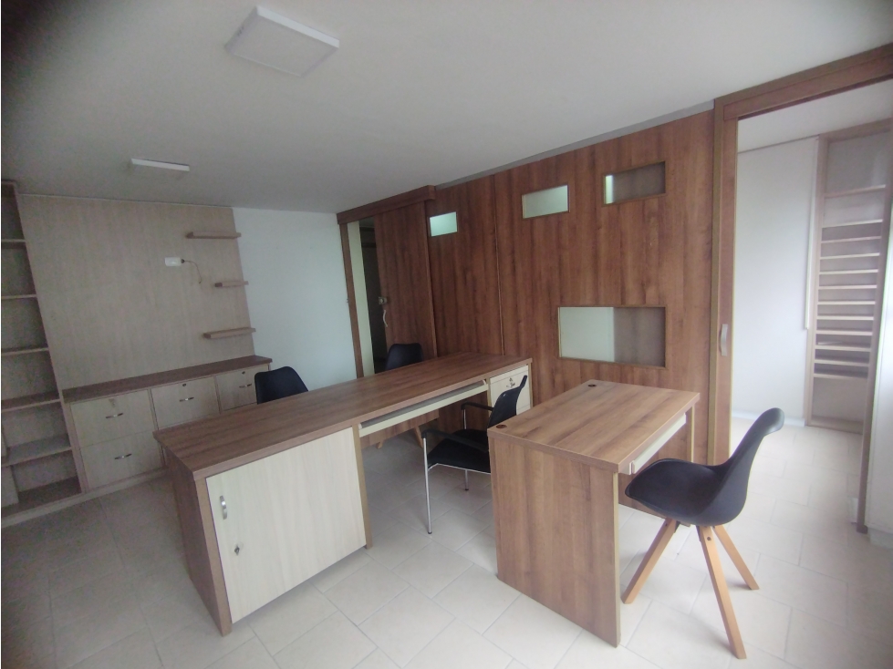 VENTA OFICINA CENTRO MANIZALES| AMPLIA — foto 4