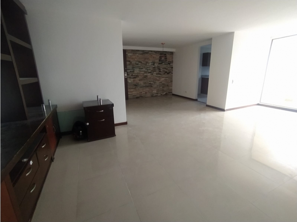 Arriendo Apartamento En Conquistadores — foto 5